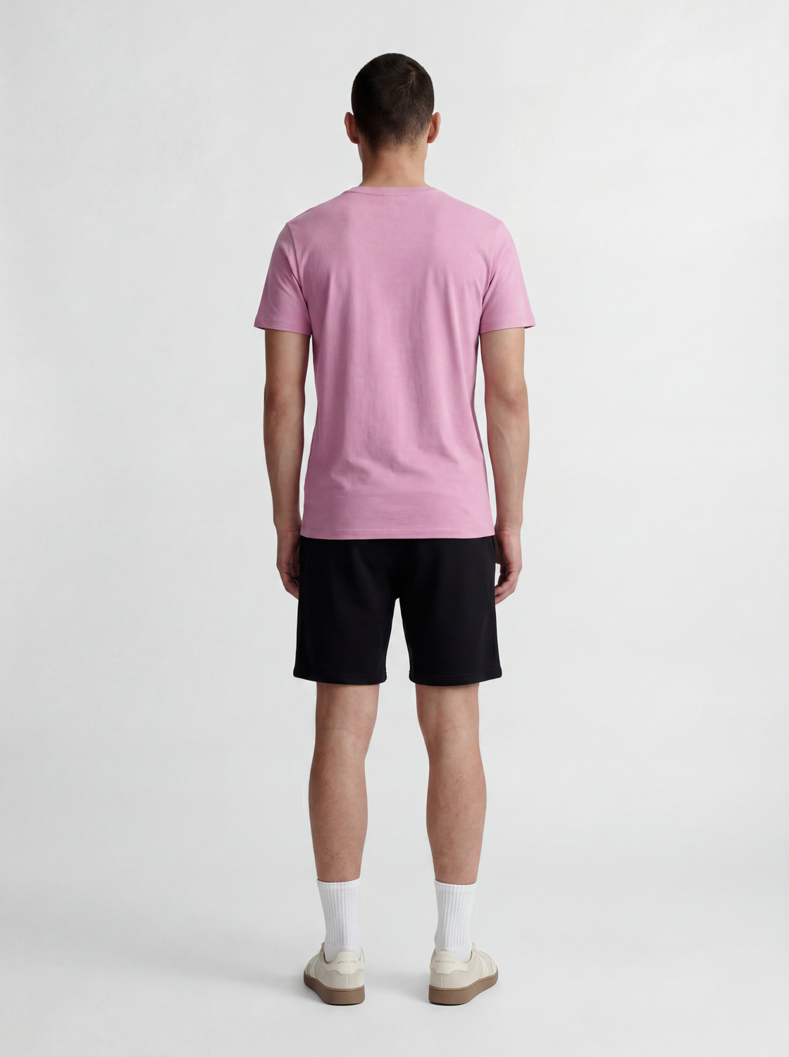 model_shot-back